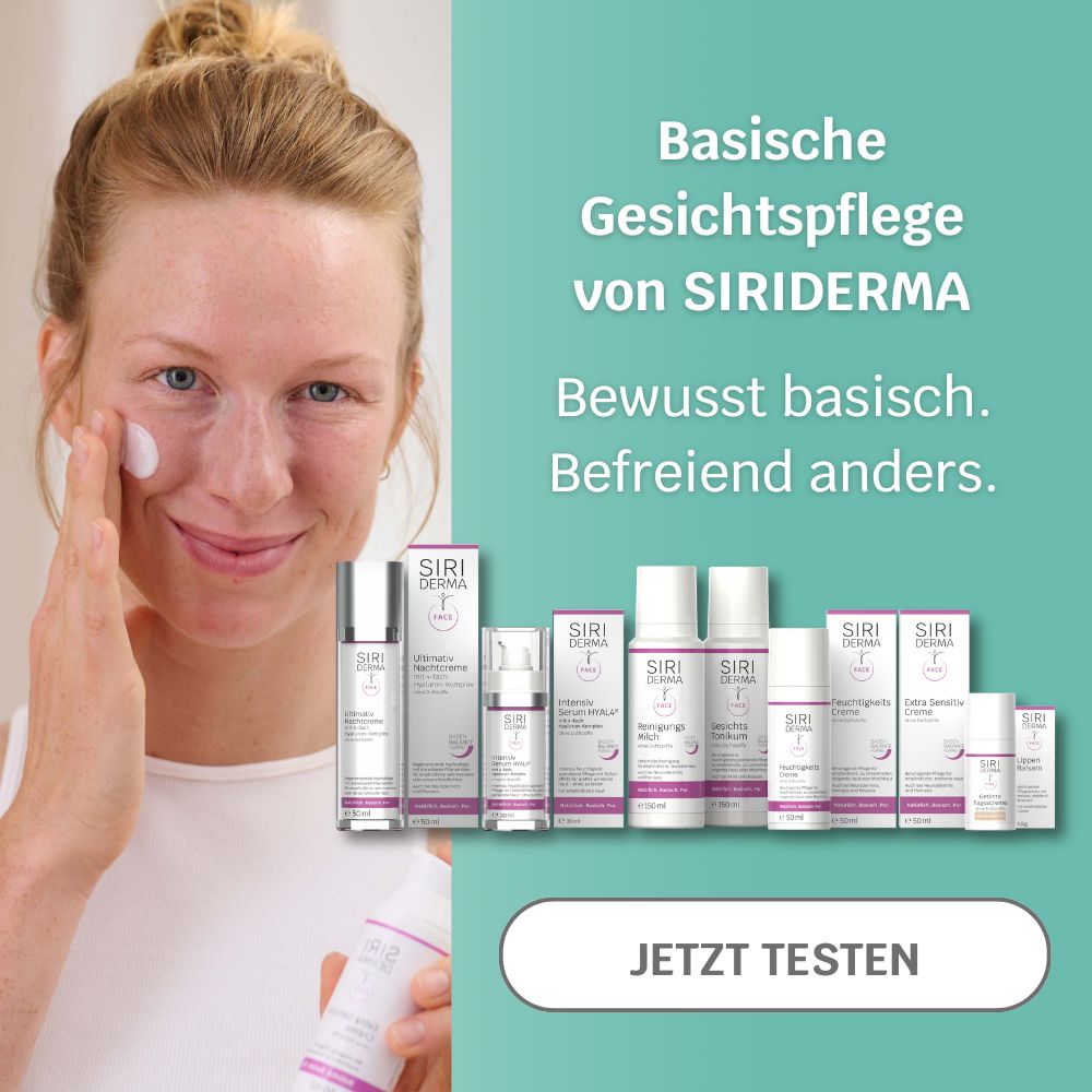 Rothaarige Frau cremt Gesicht ein, daneben Siriderma Face Produkte und Text: Basische Gesichtspflege von Siriderma. Bewusst basisch, befreiend anders.